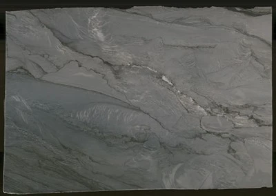 Platino temni kvarcit